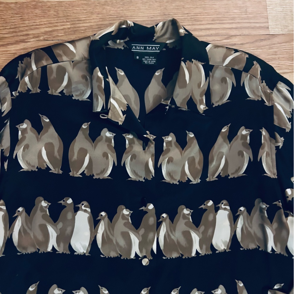 Vintage Long Sleeve Button Down Black Blouse W/Penguin Print Size Small